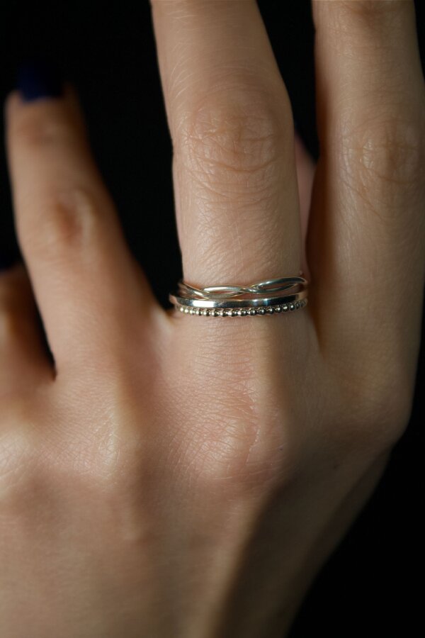 Maries Lieblinge Nahaufnahme von 3 silbernen Ringen