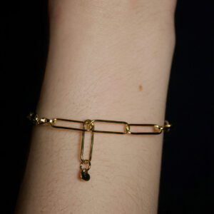 Nahaufnahme von Armkette CORN aus 585 Gold