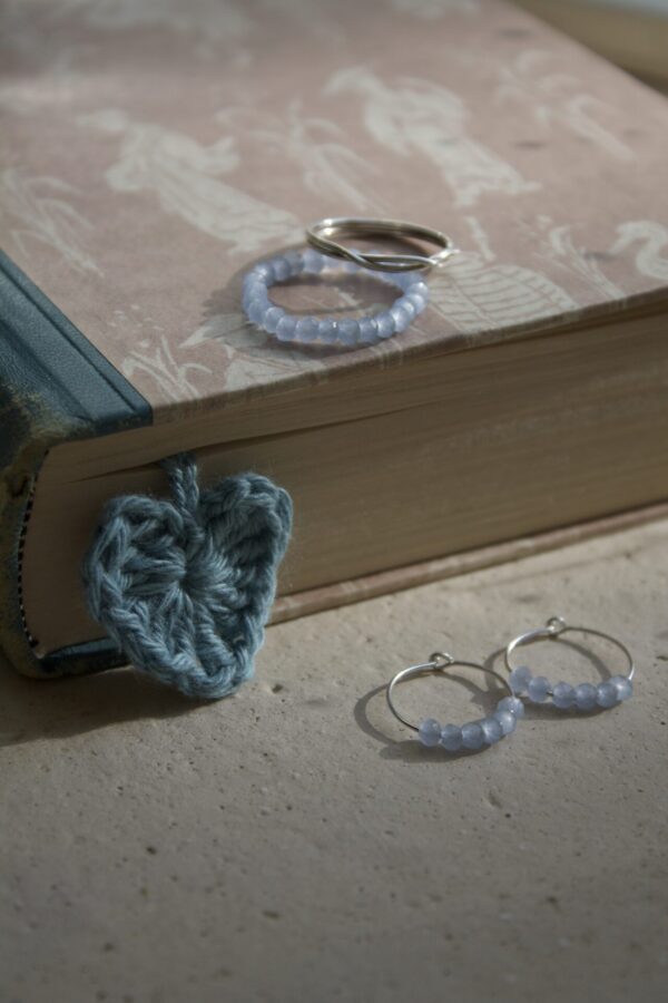 AK_26_blau_schmuck_lesezeichen AK_26_blau_schmuck_lesezeichen